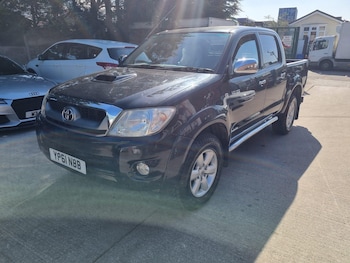Used Toyota Hilux 2011 for sale - 75364432: Photo