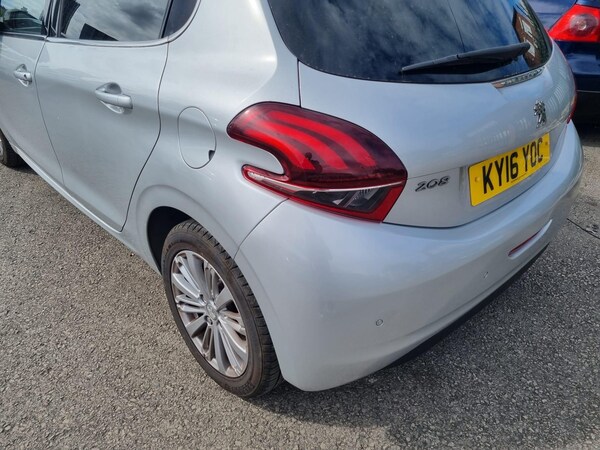 Used Peugeot 208 2016 for sale - 75351537: Photo 13