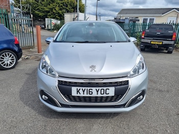 Used Peugeot 208 2016 for sale - 75351537: Photo