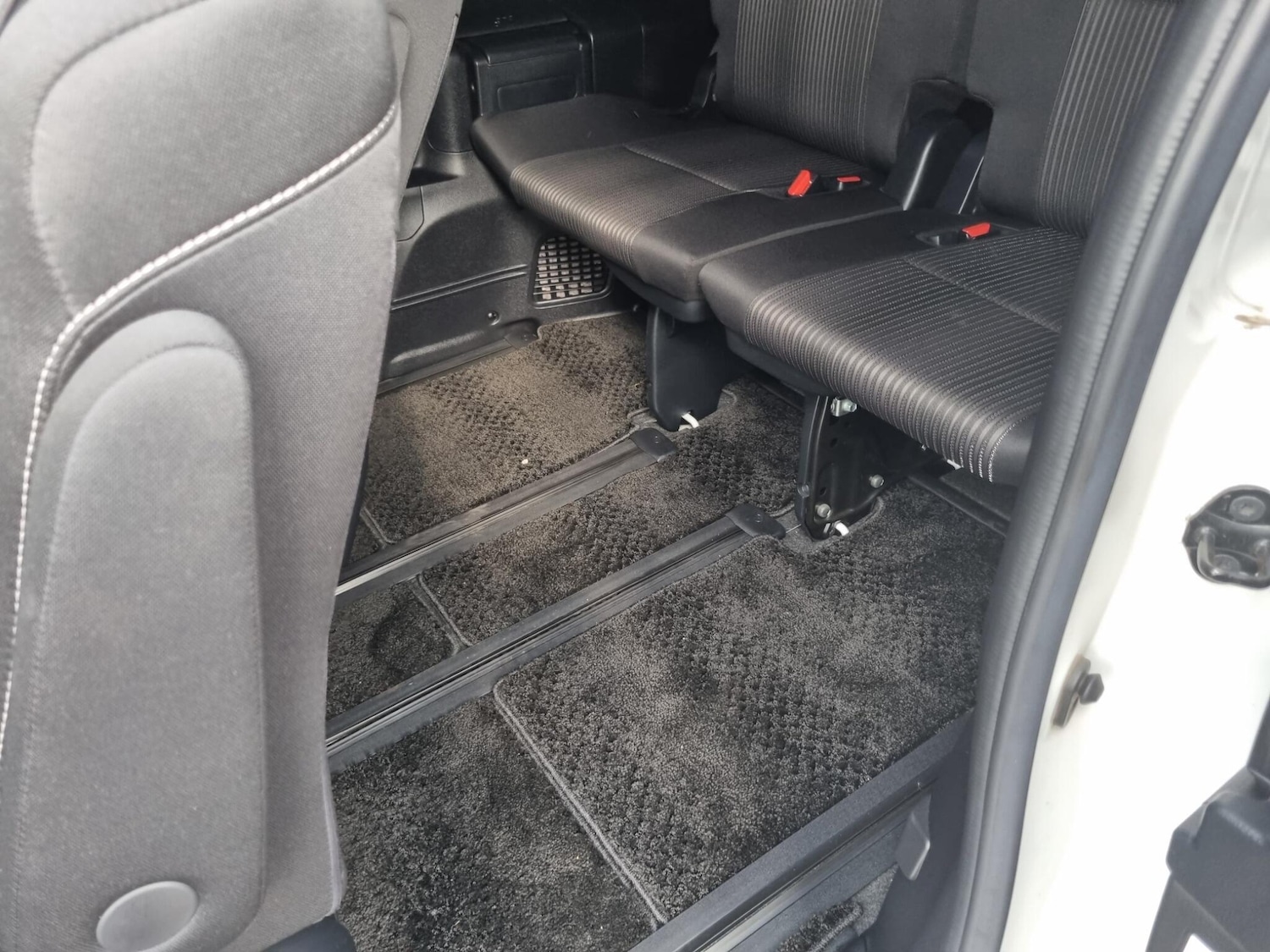 Vehicle 84