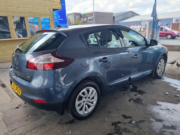 Used Renault Megane 2016 for sale - 75351626: Photo 8