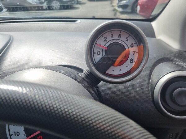 Used Peugeot 107 2014 for sale - 75532368: Photo 28