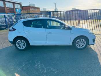 2015 (65) - 1.5 dCi Limited Nav 5dr