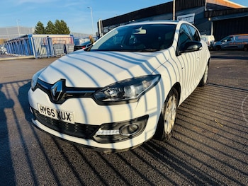 Used Renault Megane 2015 for sale - 75350536: Photo