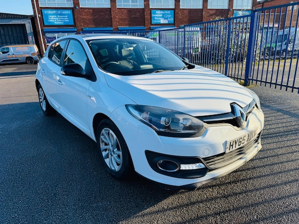 Used Renault Megane 2015 for sale - 75350536: Photo 7