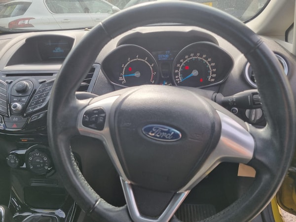 Used Ford Fiesta 2013 for sale - 75350908: Photo 22