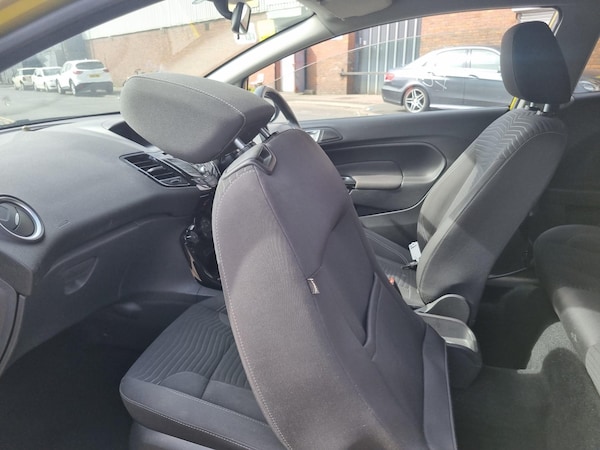 Used Ford Fiesta 2013 for sale - 75350908: Photo 23
