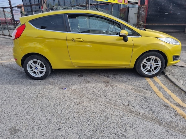 Used Ford Fiesta 2013 for sale - 75350908: Photo 7