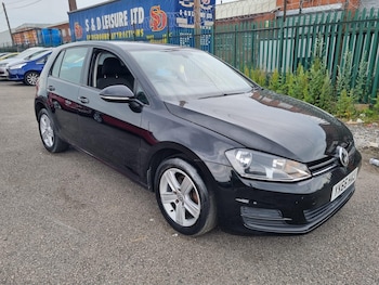 Used Volkswagen Golf 2017 for sale - 75377375: Photo