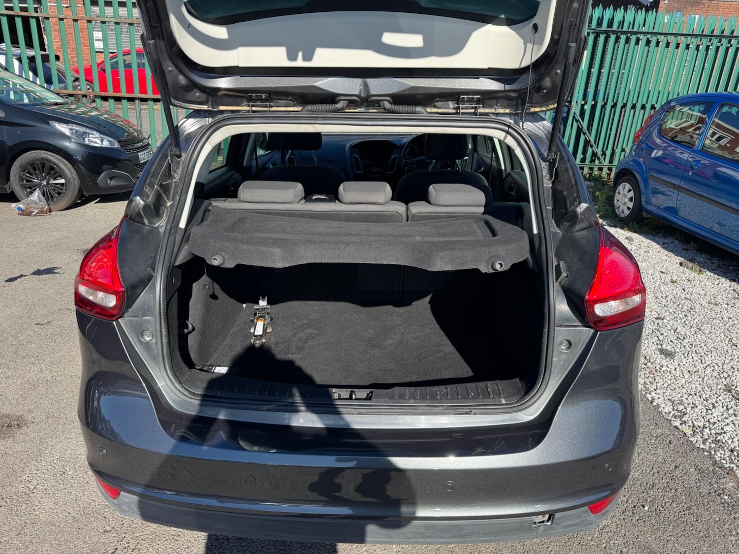 Used Ford Focus 2015 for sale - 76032530: Photo 14