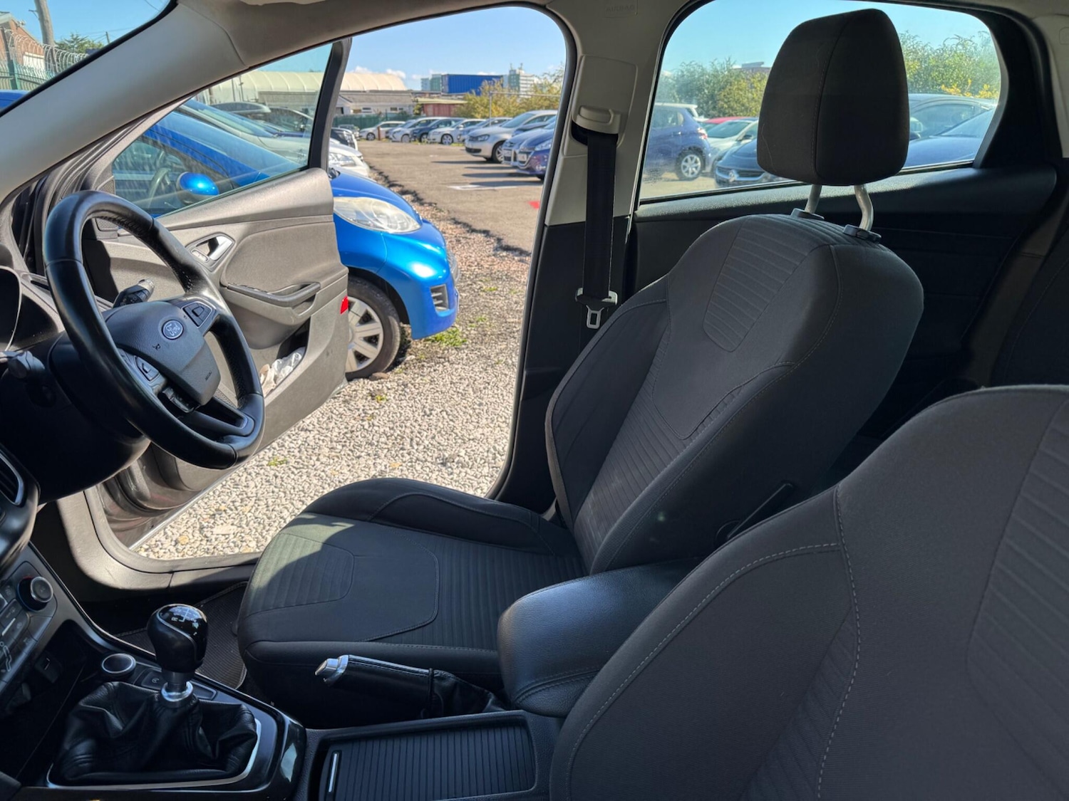 Used Ford Focus 2015 for sale - 76032530: Photo 26