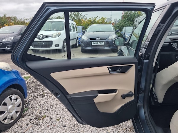 Used Skoda Fabia 2017 for sale - 76247328: Photo 15