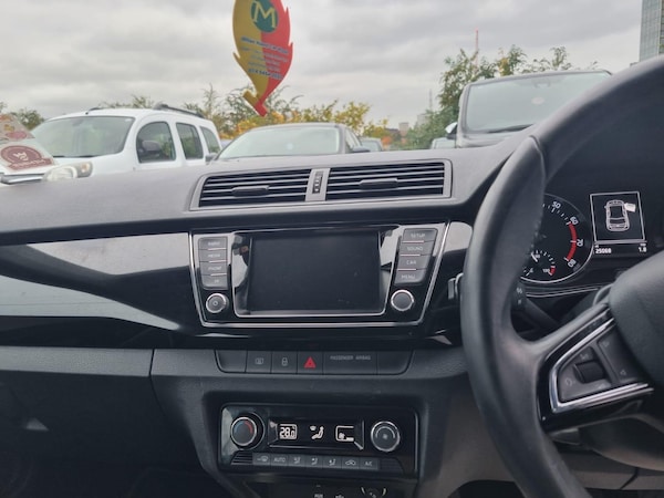 Used Skoda Fabia 2017 for sale - 76247328: Photo 31