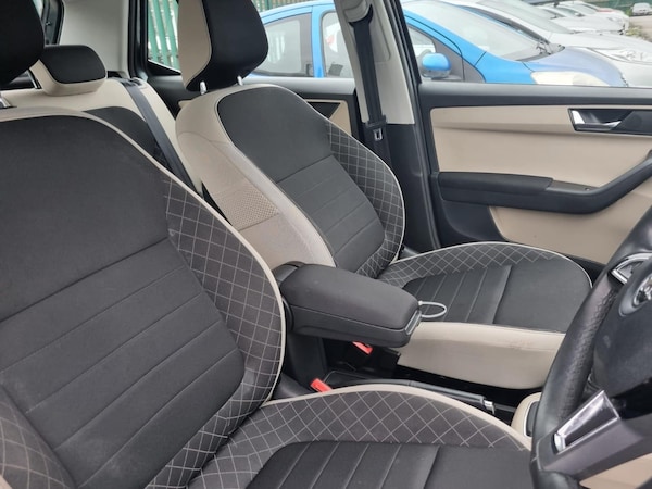 Used Skoda Fabia 2017 for sale - 76247328: Photo 32