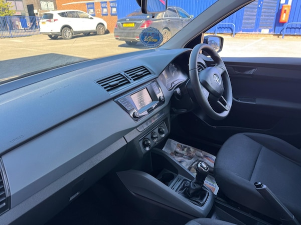 Used Skoda Fabia 2017 for sale - 76060431: Photo 13