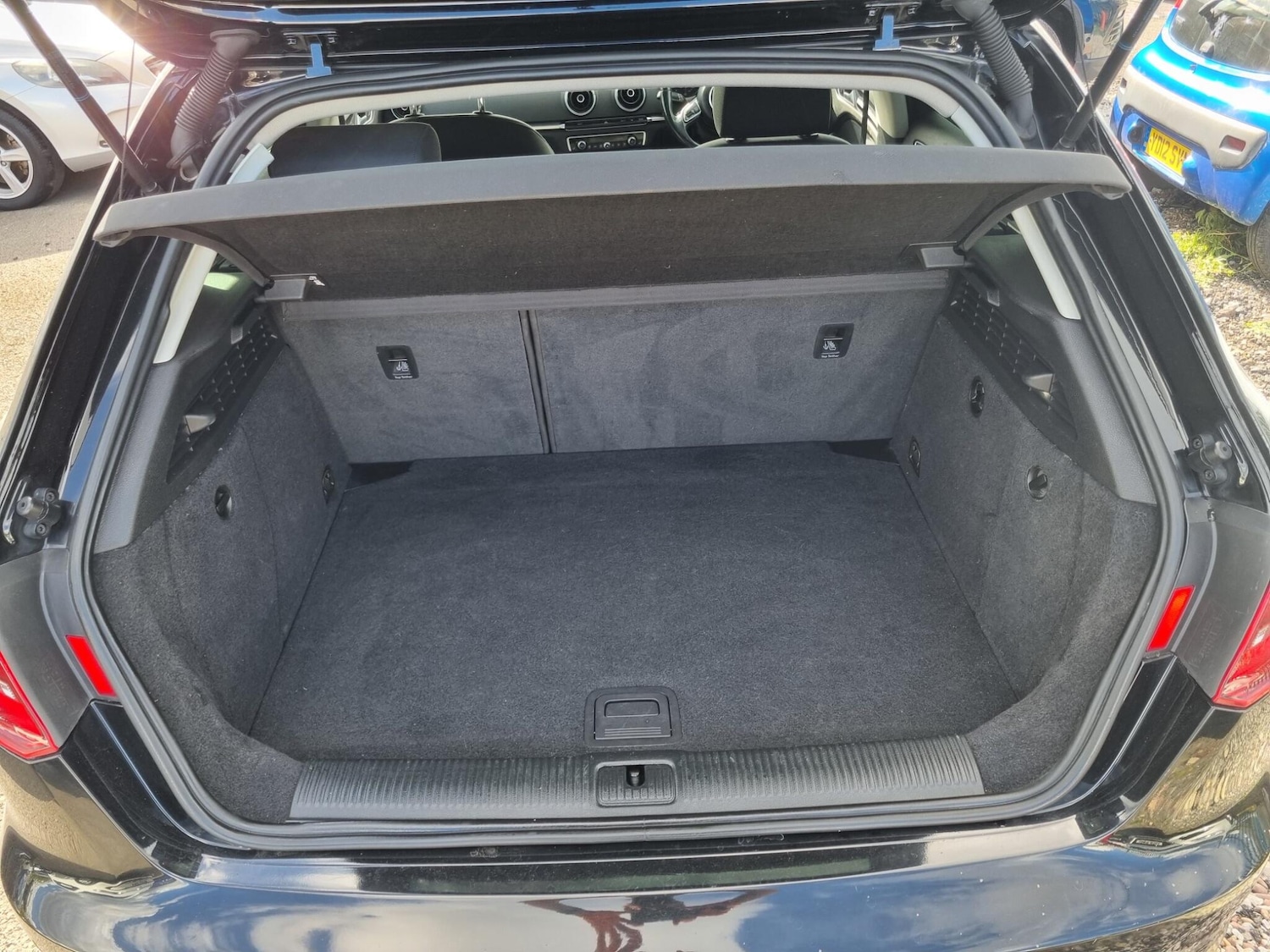 Vehicle 33