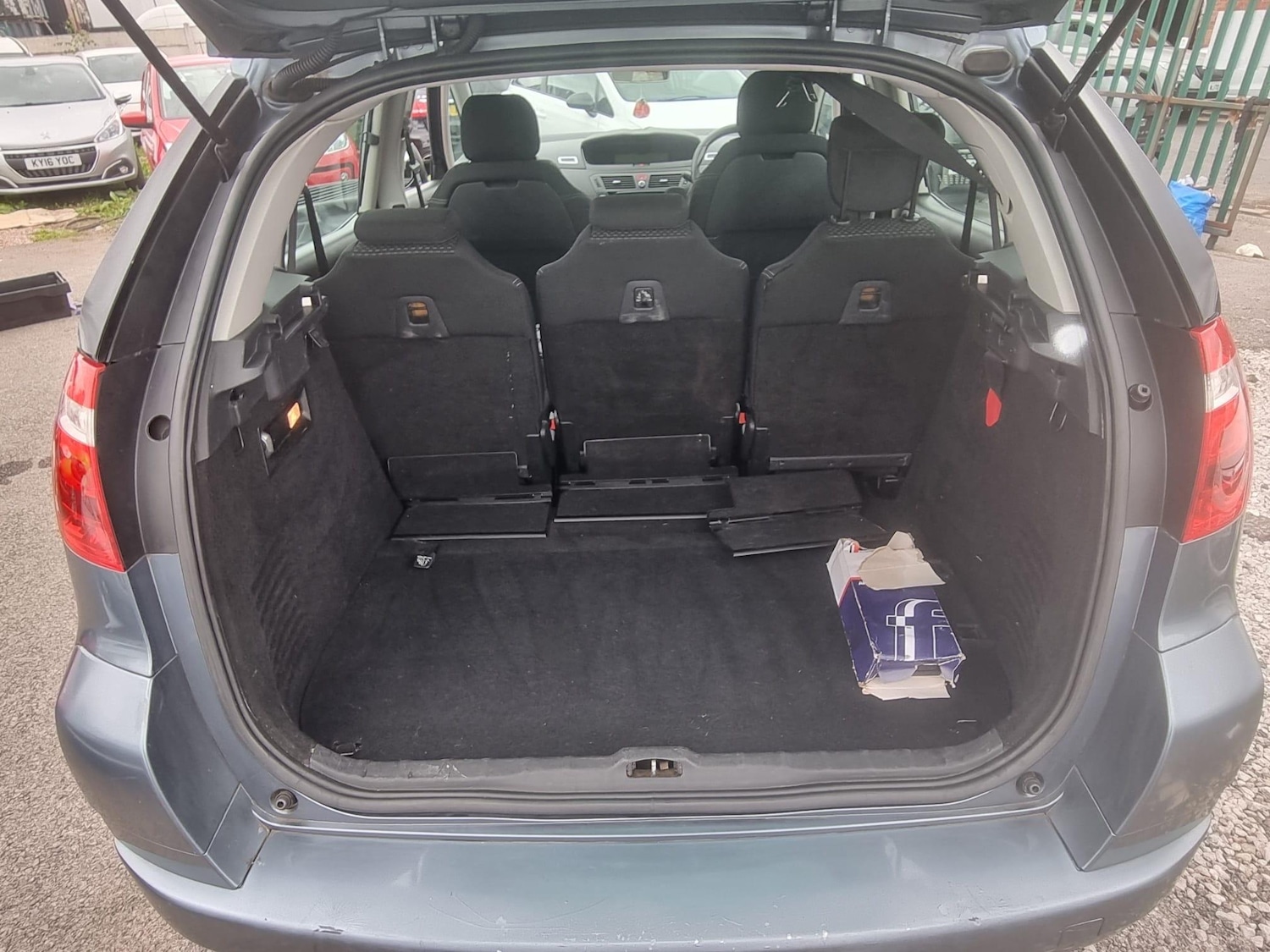 Vehicle 21