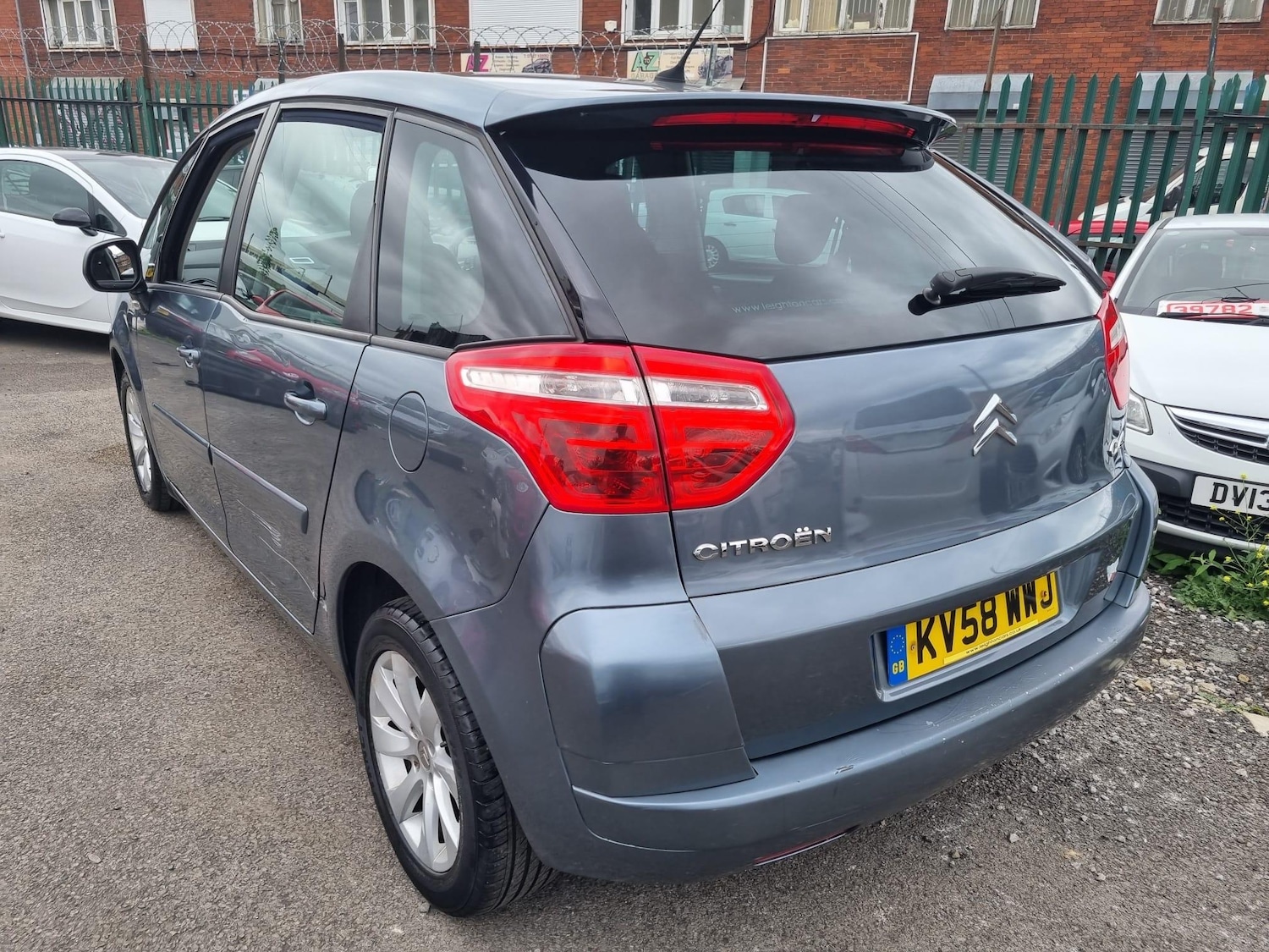 Vehicle 4