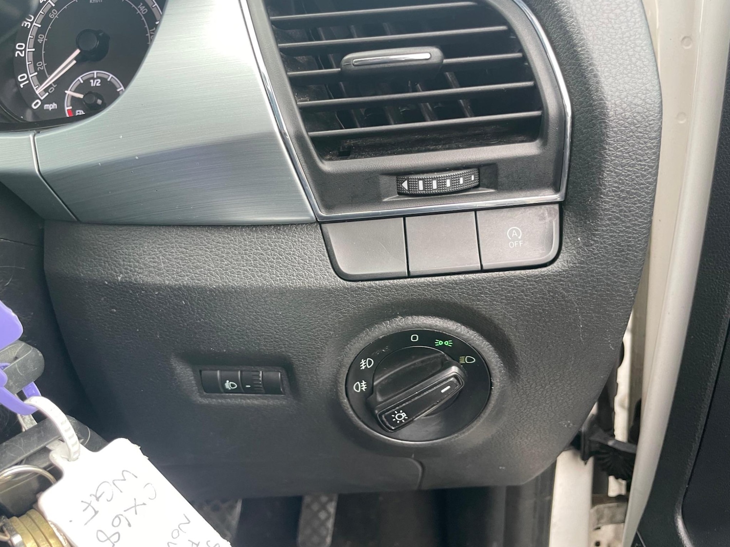 Vehicle 28