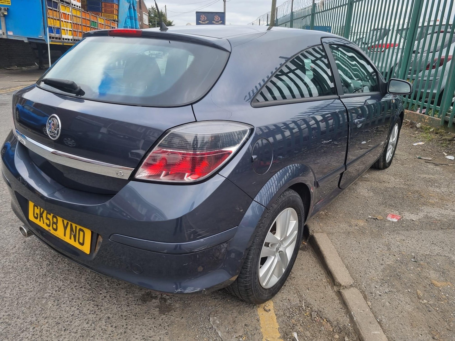 Vehicle 4