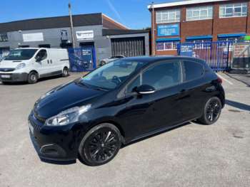 2017 (17) - 1.2 PureTech Black Edition Euro 6 3dr