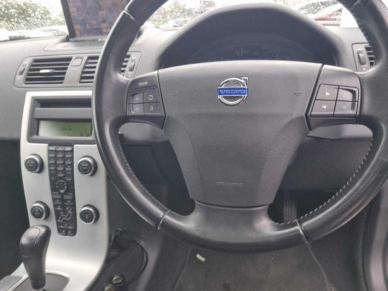 Vehicle 28