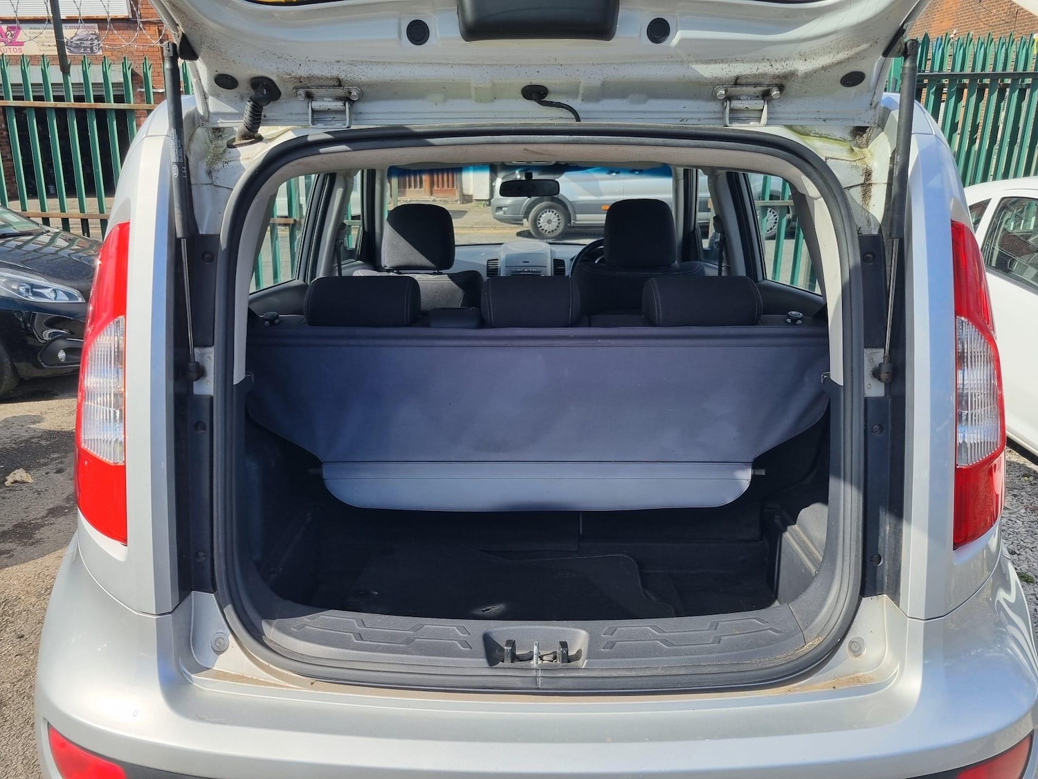 Vehicle 29