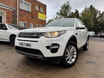 Used Land Rover Discovery Sport 2017 for sale - 75782096: Photo