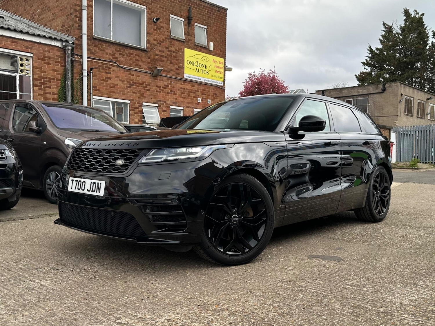 Used Land Rover Range Rover Velar for sale - 78135773: Photo 2