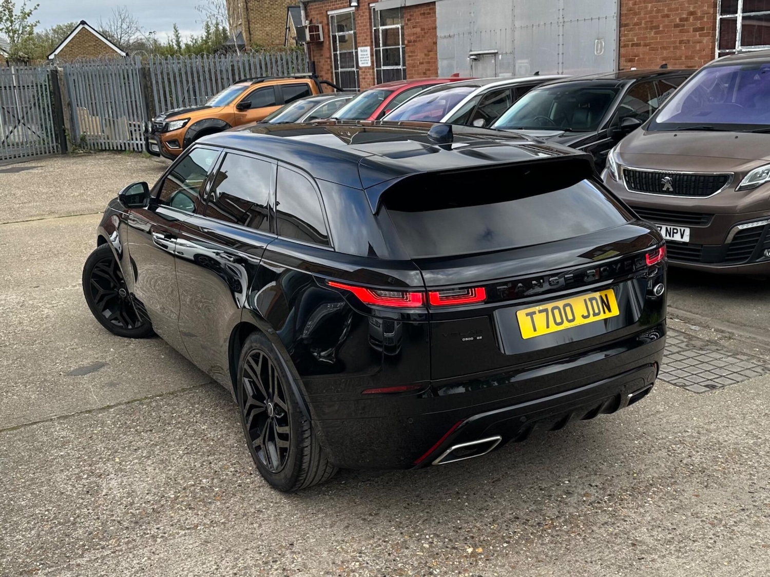 Used Land Rover Range Rover Velar for sale - 78135773: Photo 4