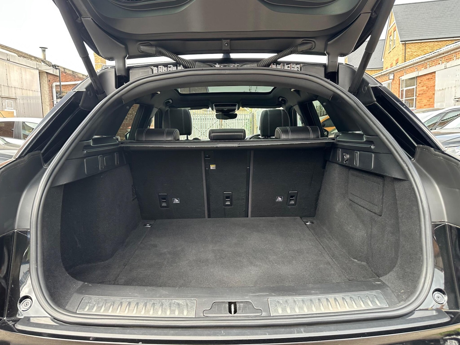 Used Land Rover Range Rover Velar for sale - 78135773: Photo 42