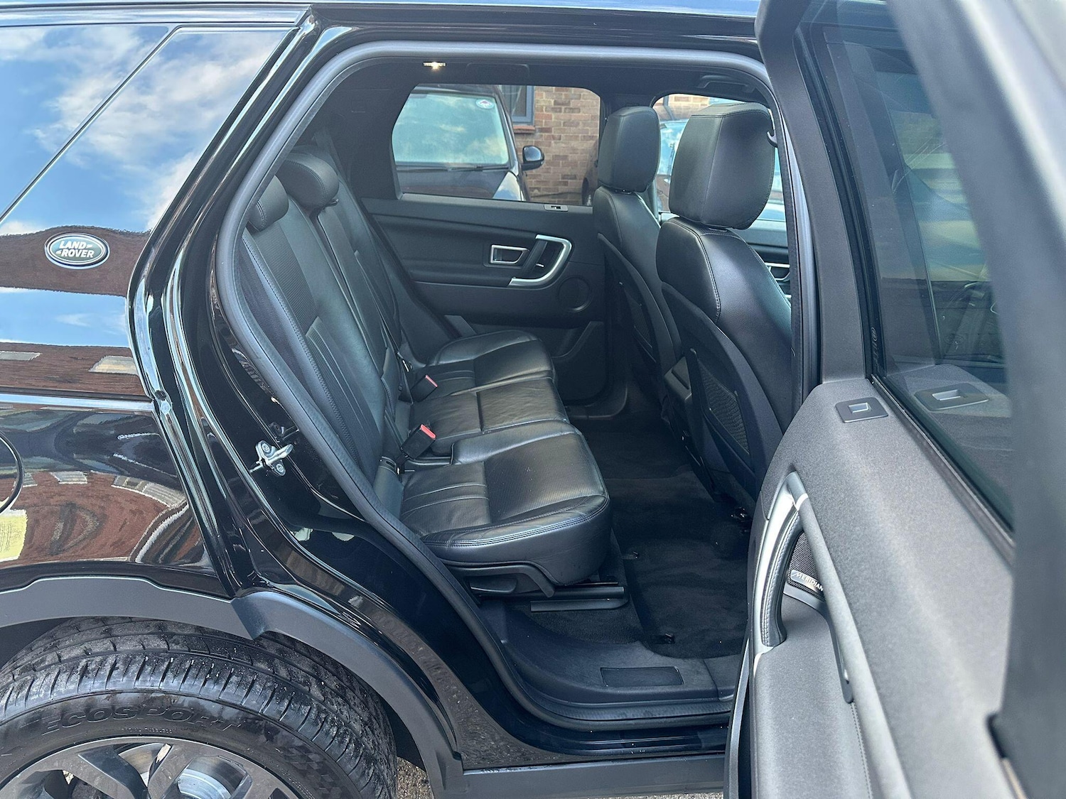 Used Land Rover Discovery Sport 2019 for sale - 77440717: Photo 16