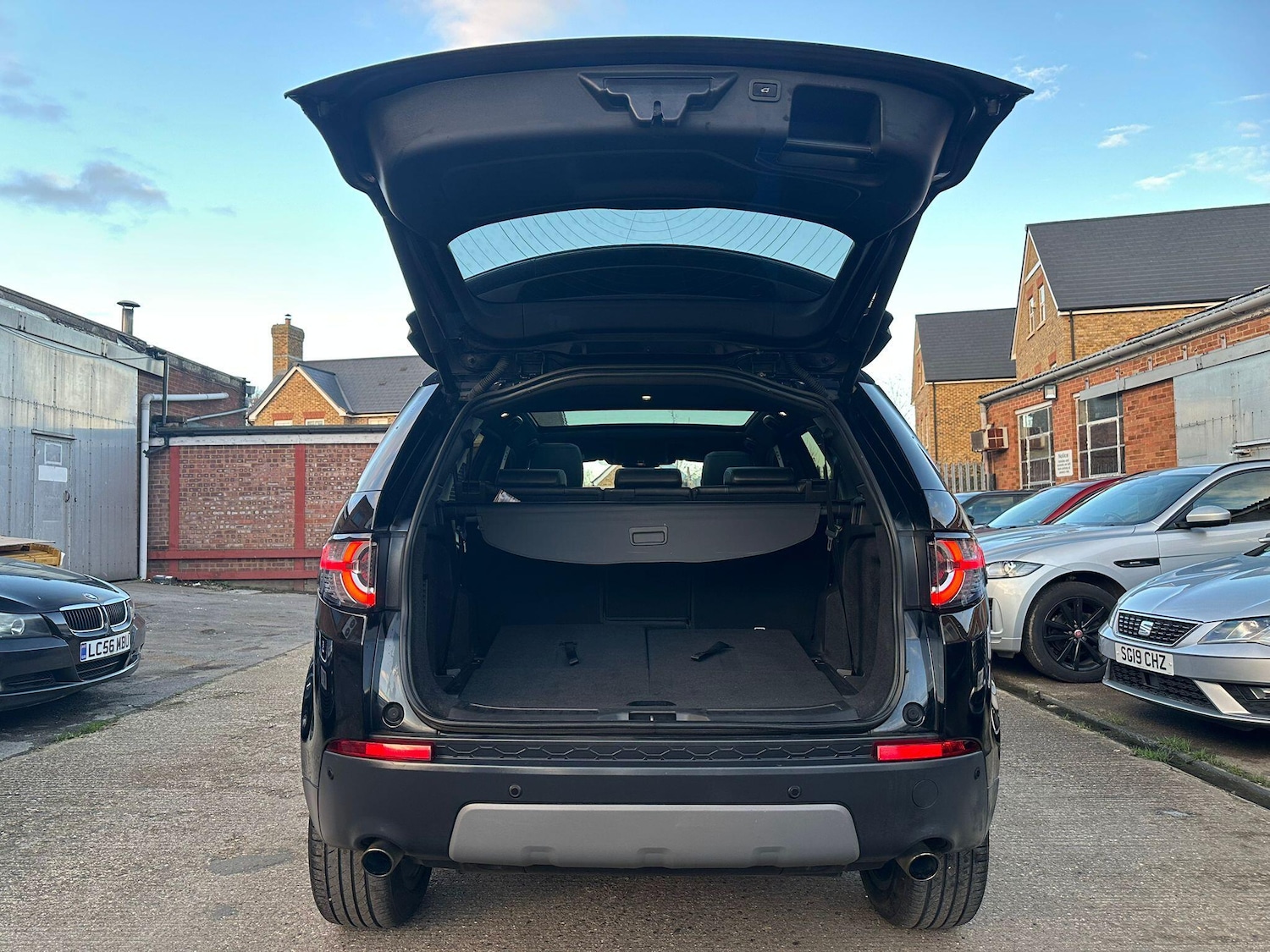 Used Land Rover Discovery Sport 2019 for sale - 77440717: Photo 42