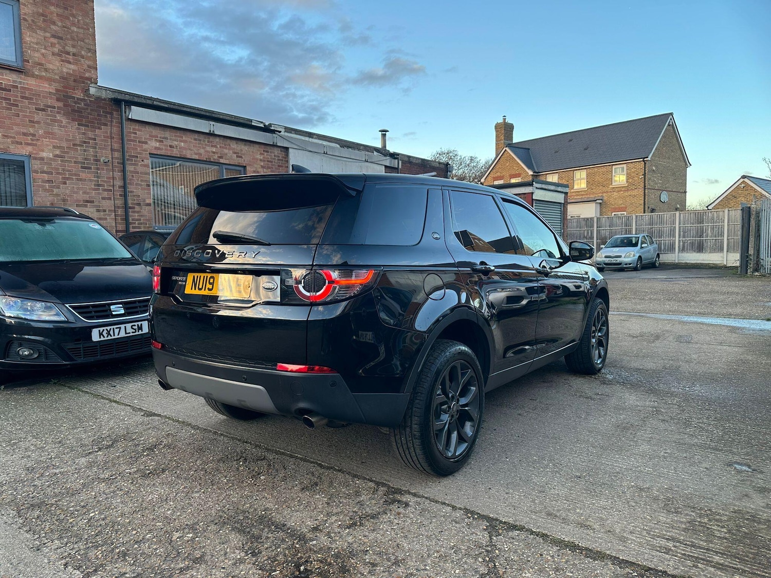 Used Land Rover Discovery Sport 2019 for sale - 77440717: Photo 9