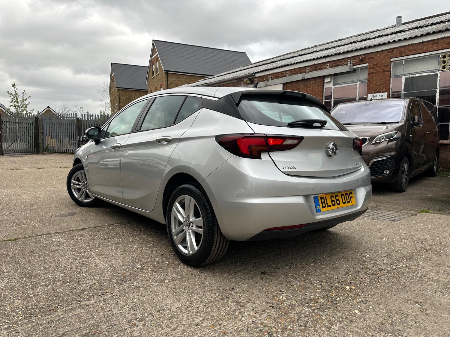 Used Vauxhall Astra for sale - 78136381: Photo 10