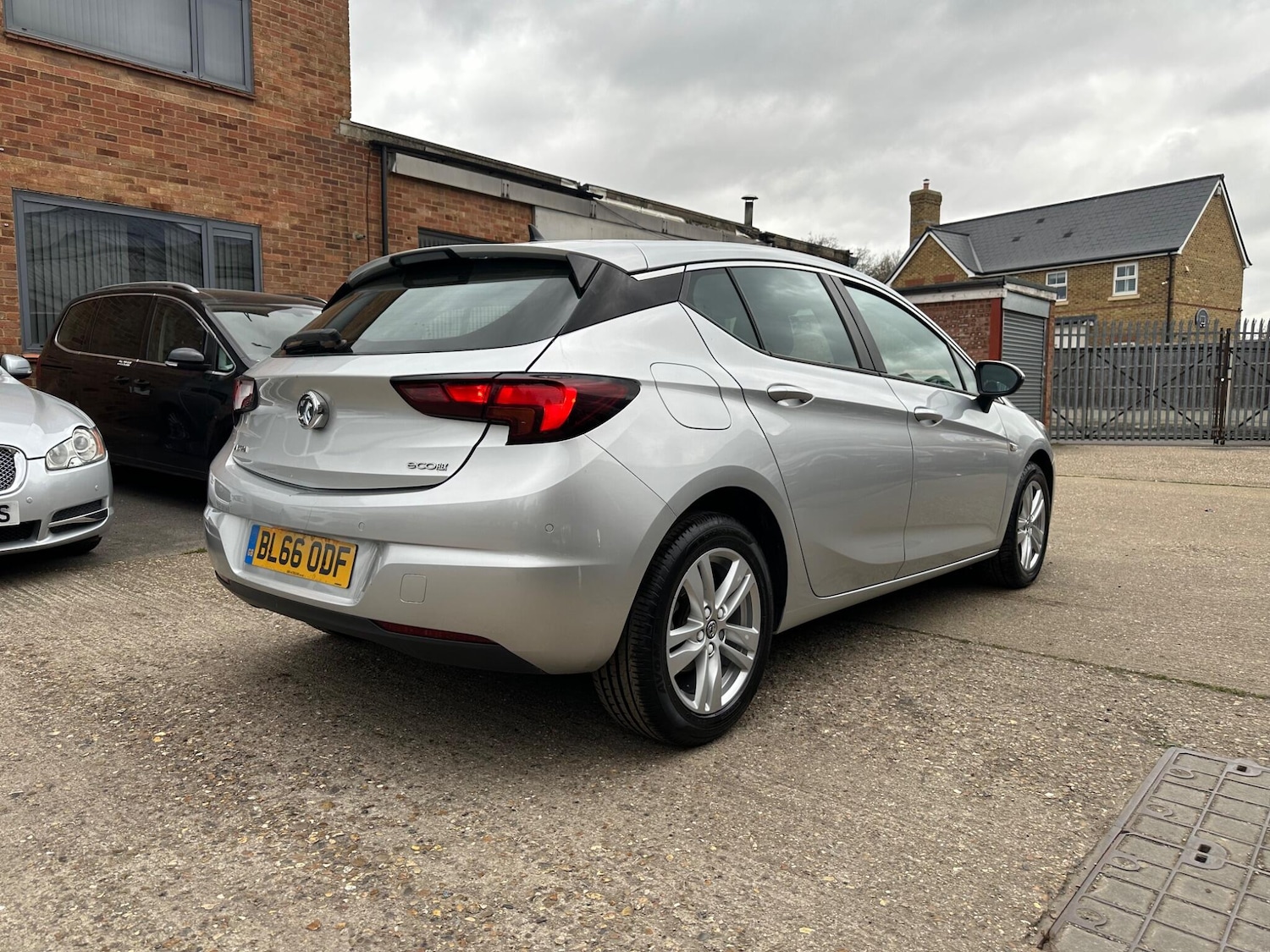 Used Vauxhall Astra for sale - 78136381: Photo 13