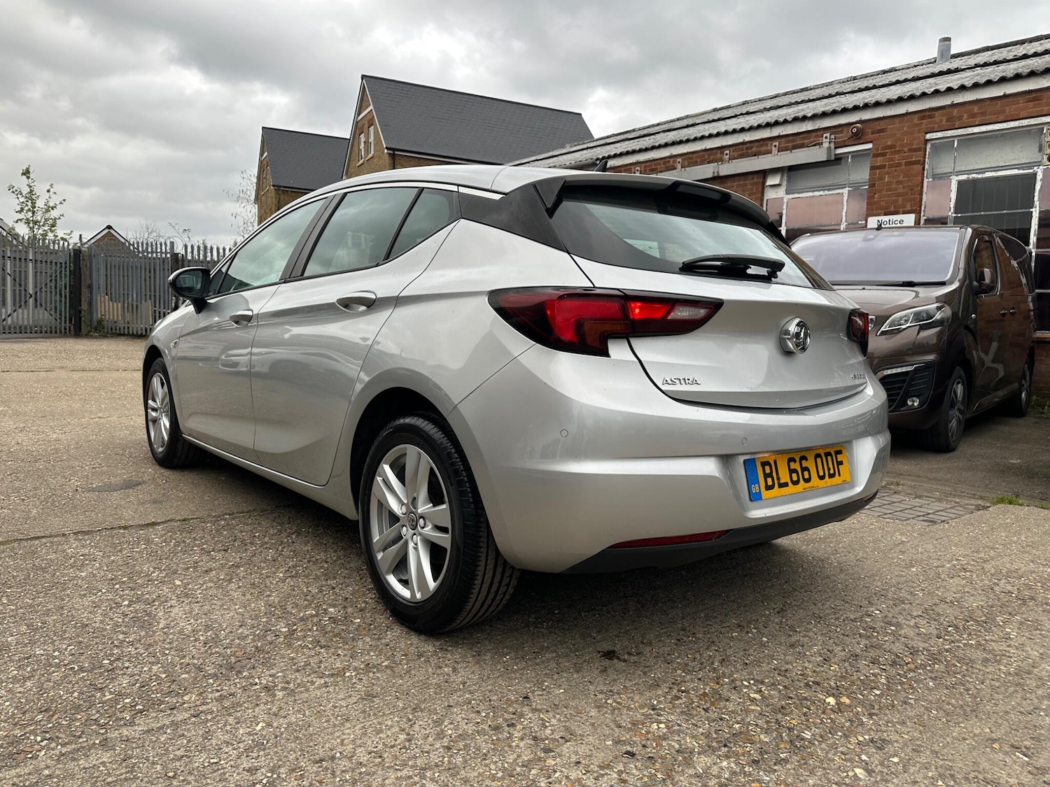 Used Vauxhall Astra for sale - 78136381: Photo 18