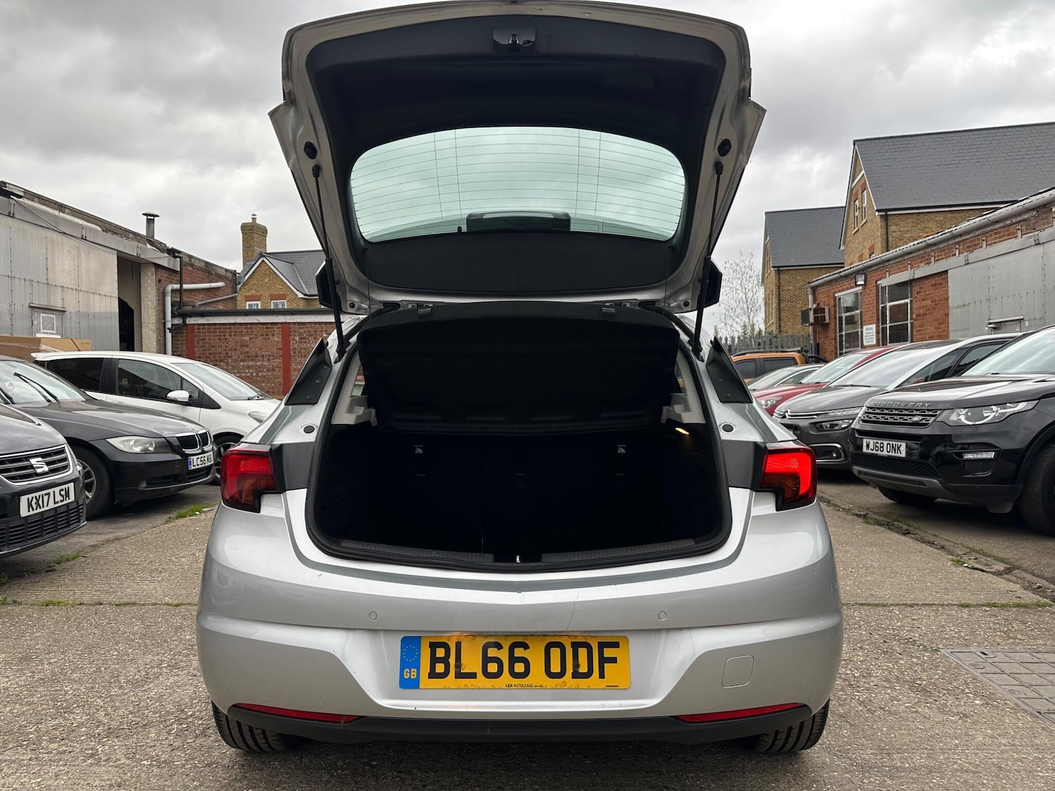 Used Vauxhall Astra for sale - 78136381: Photo 20