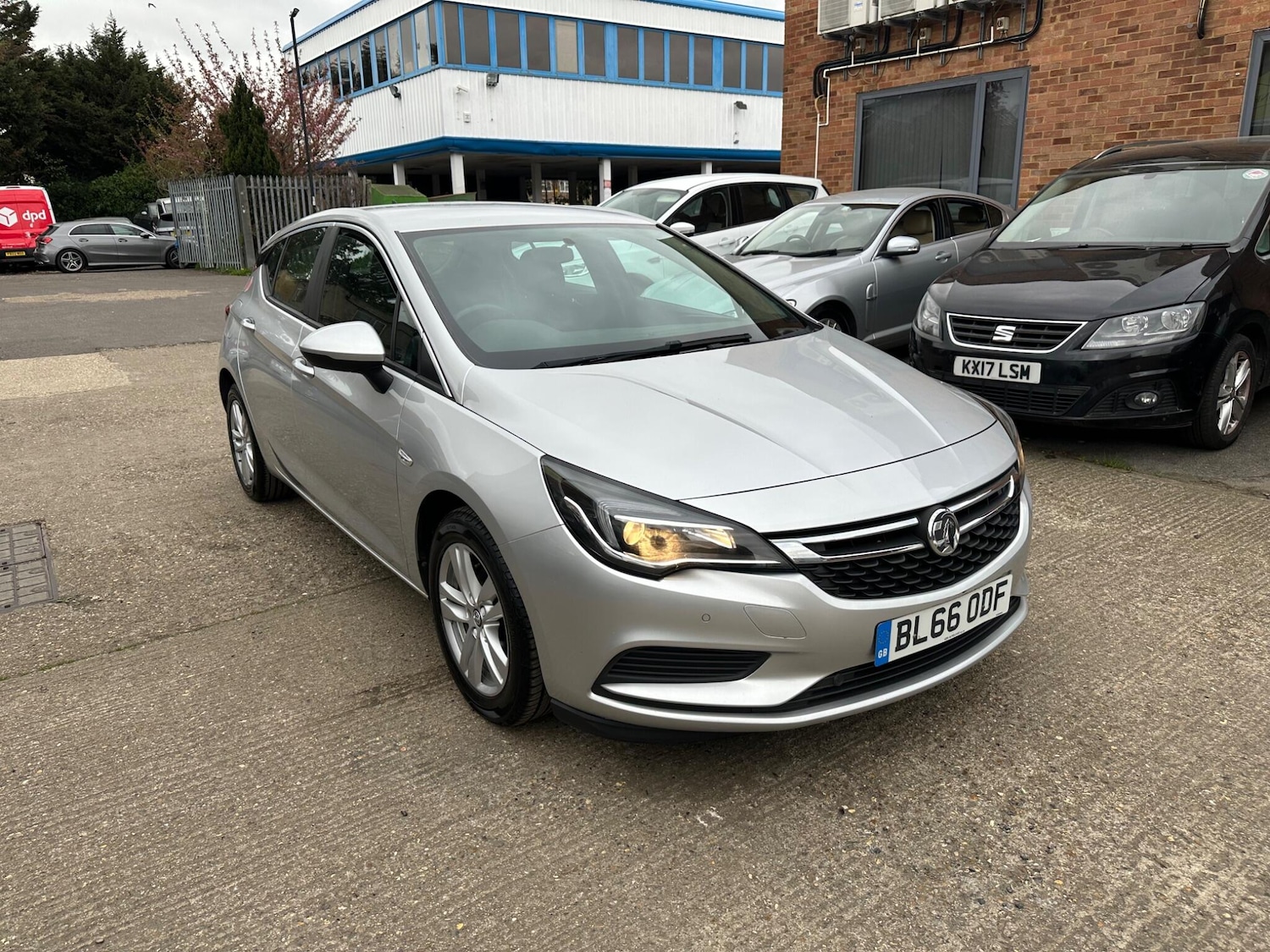 Used Vauxhall Astra for sale - 78136381: Photo 30