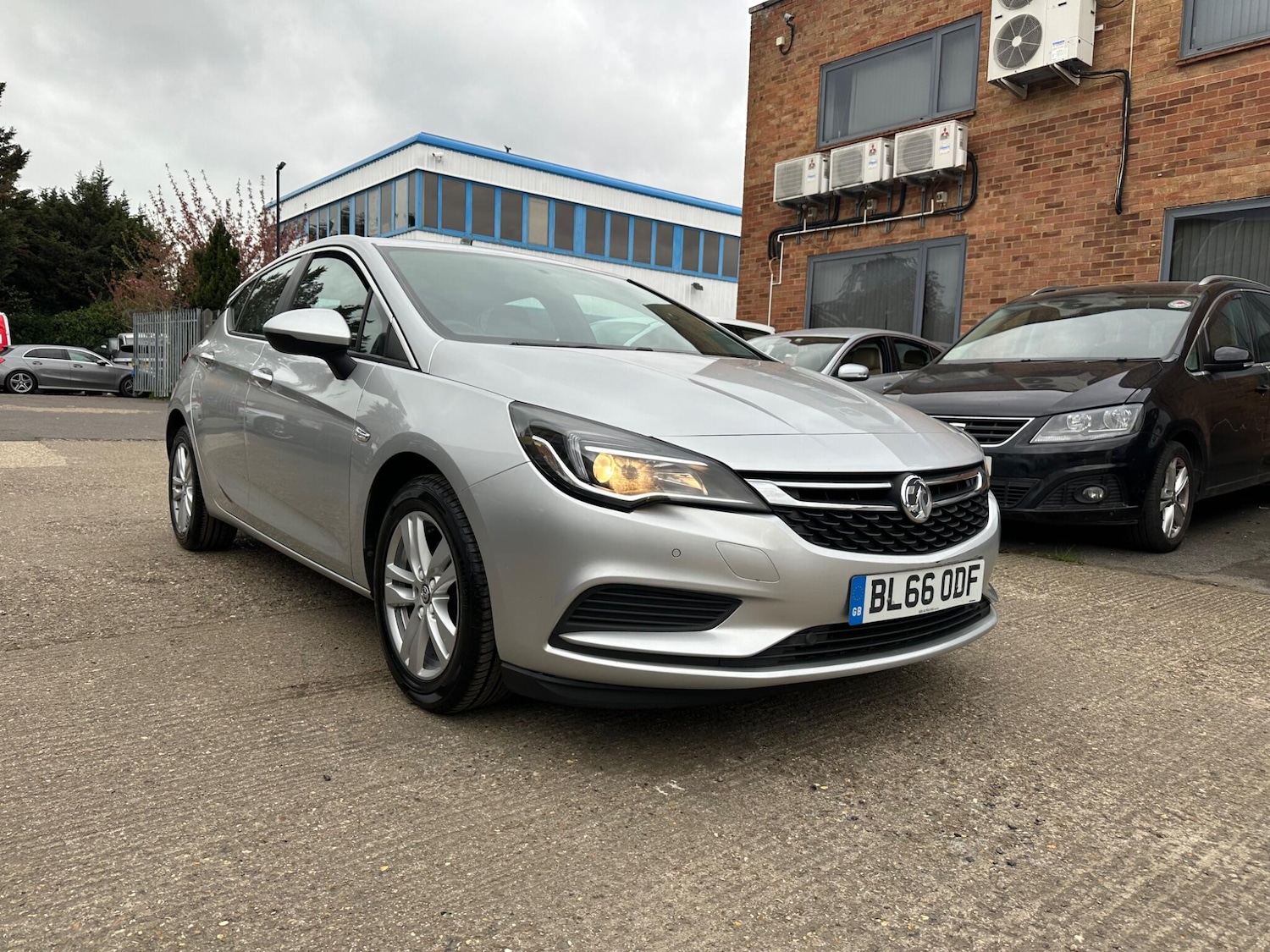 Used Vauxhall Astra for sale - 78136381: Photo 31