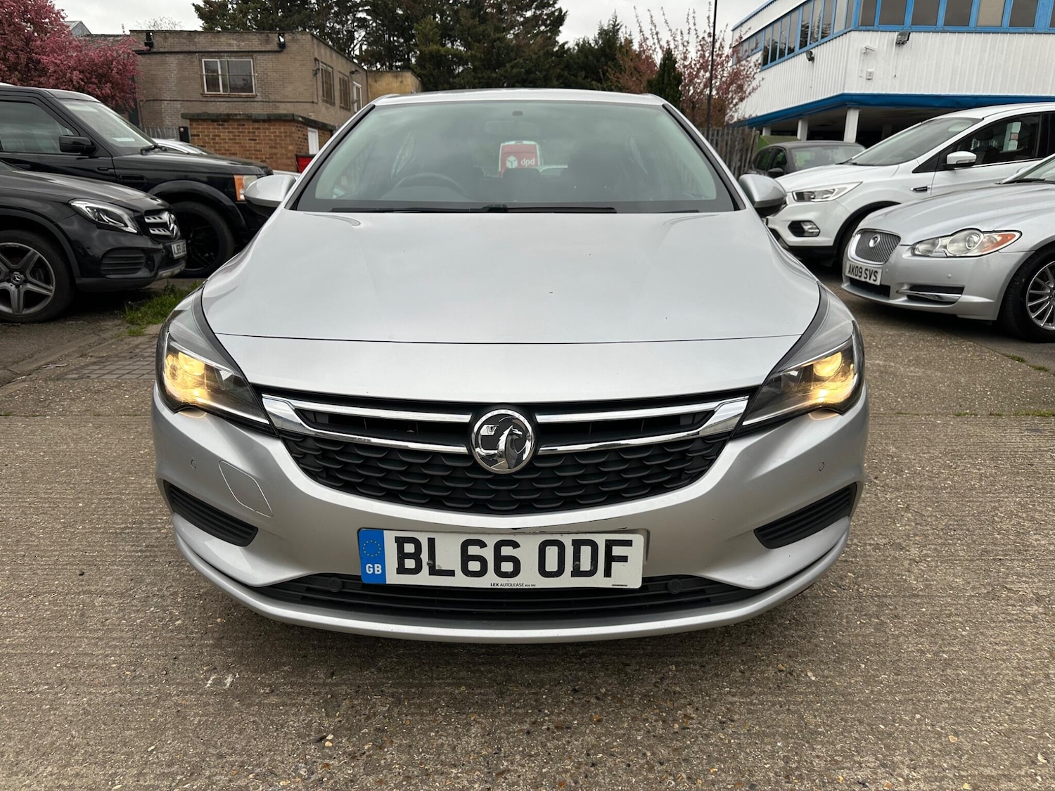 Used Vauxhall Astra for sale - 78136381: Photo 32