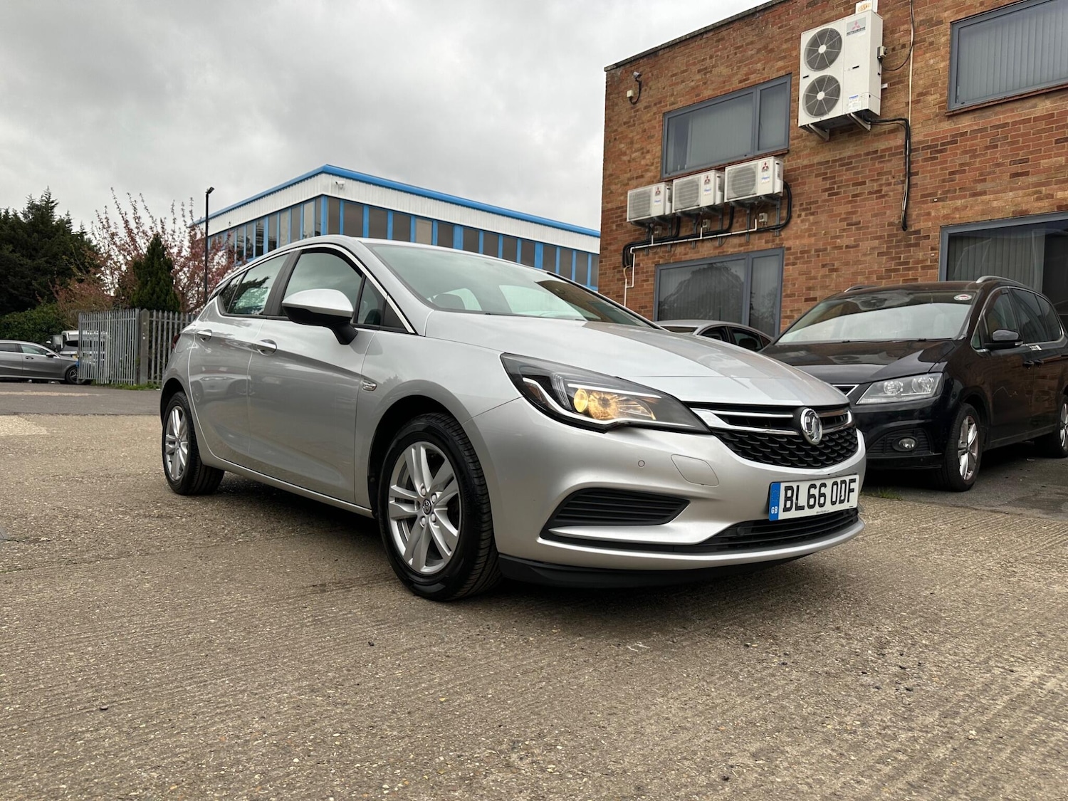 Used Vauxhall Astra for sale - 78136381: Photo 35