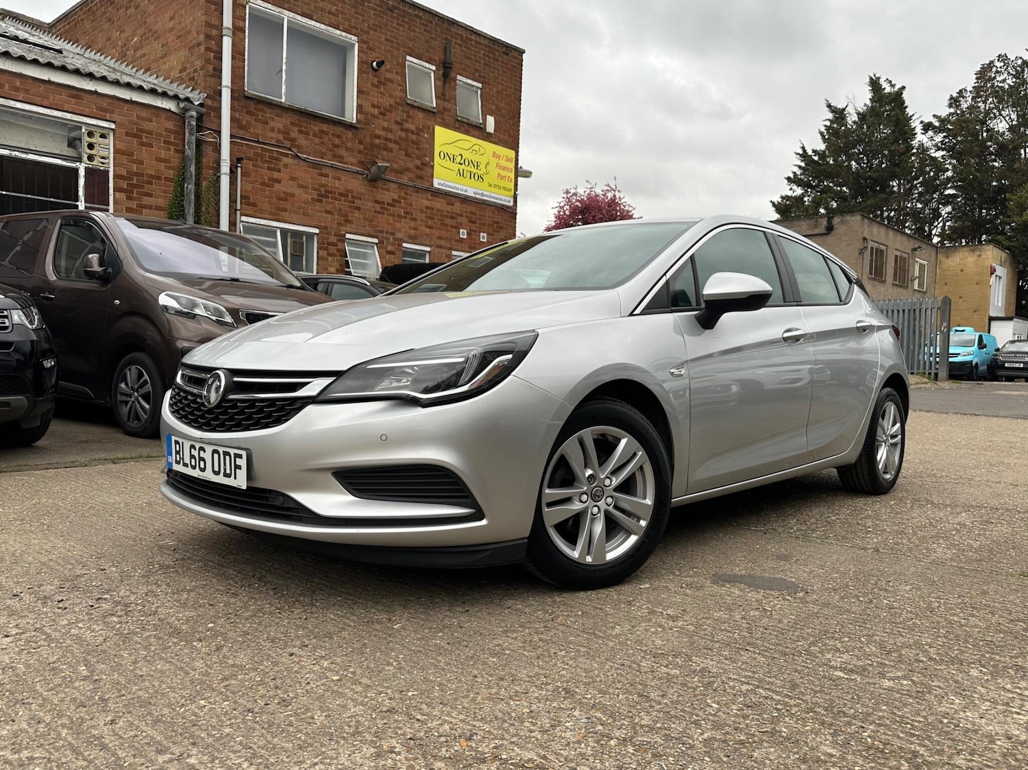 Used Vauxhall Astra for sale - 78136381: Photo 4
