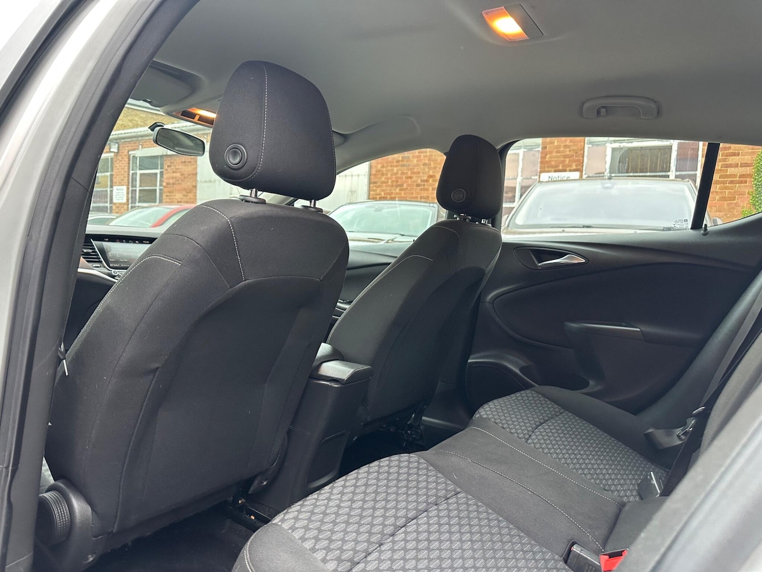 Used Vauxhall Astra for sale - 78136381: Photo 41