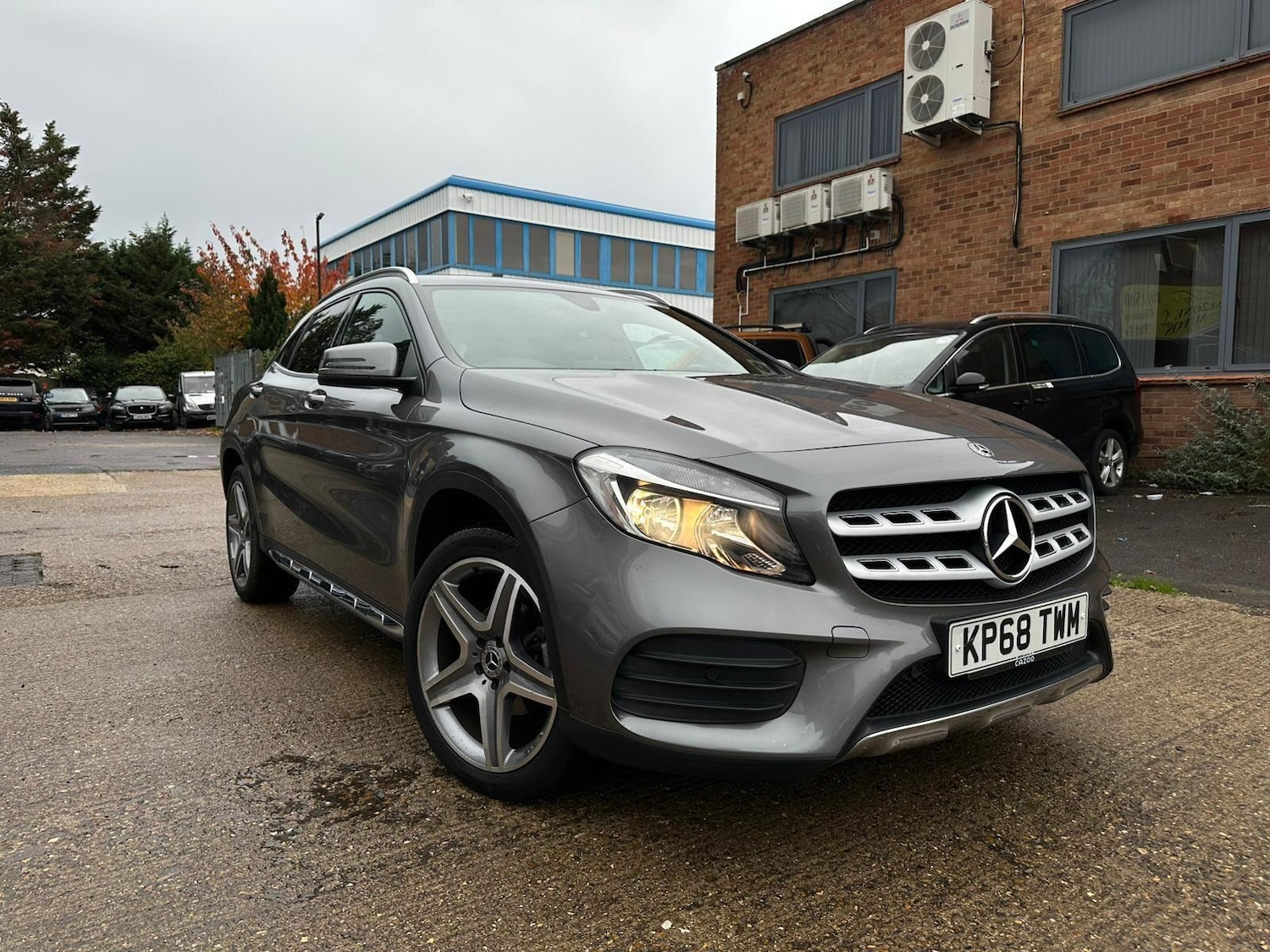 Used Mercedes-Benz GLA 2018 for sale - 76440328: Photo 2