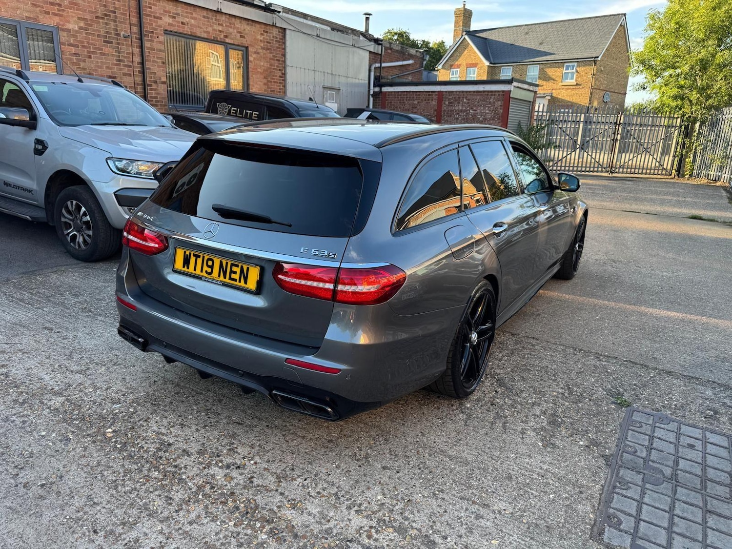 Vehicle 21