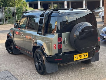 Used Land Rover Defender 110 2020 for sale - 79223196: Photo