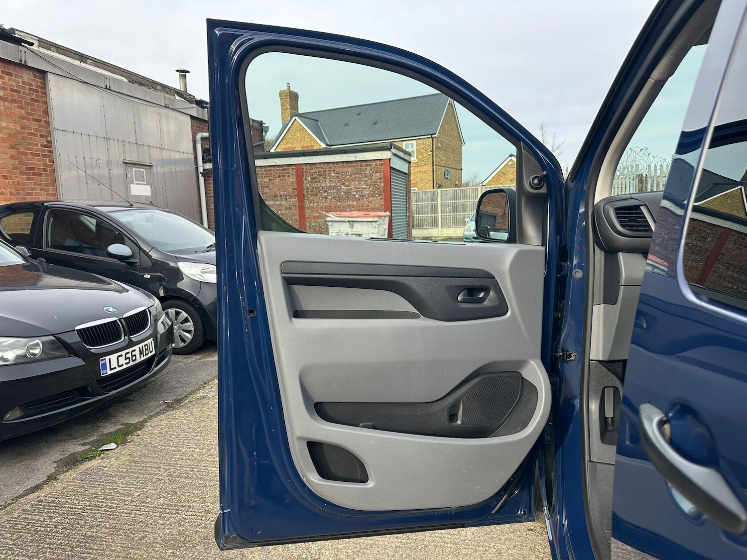 Used Citroen Dispatch 2018 for sale - 77633290: Photo 40