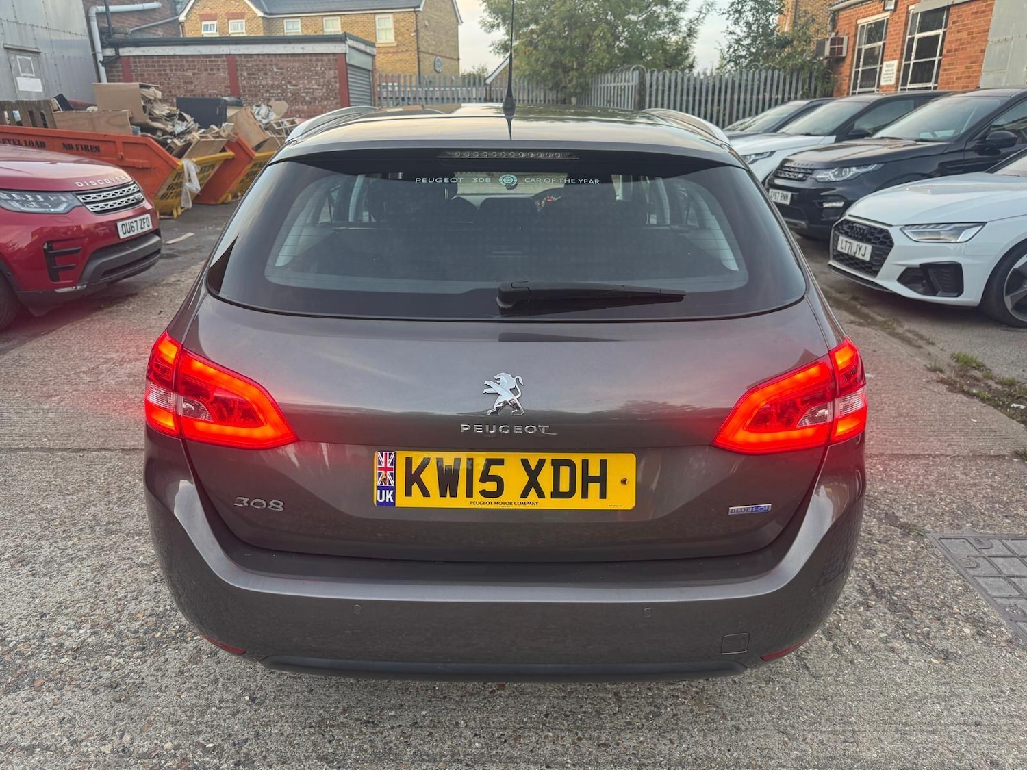 Vehicle 28