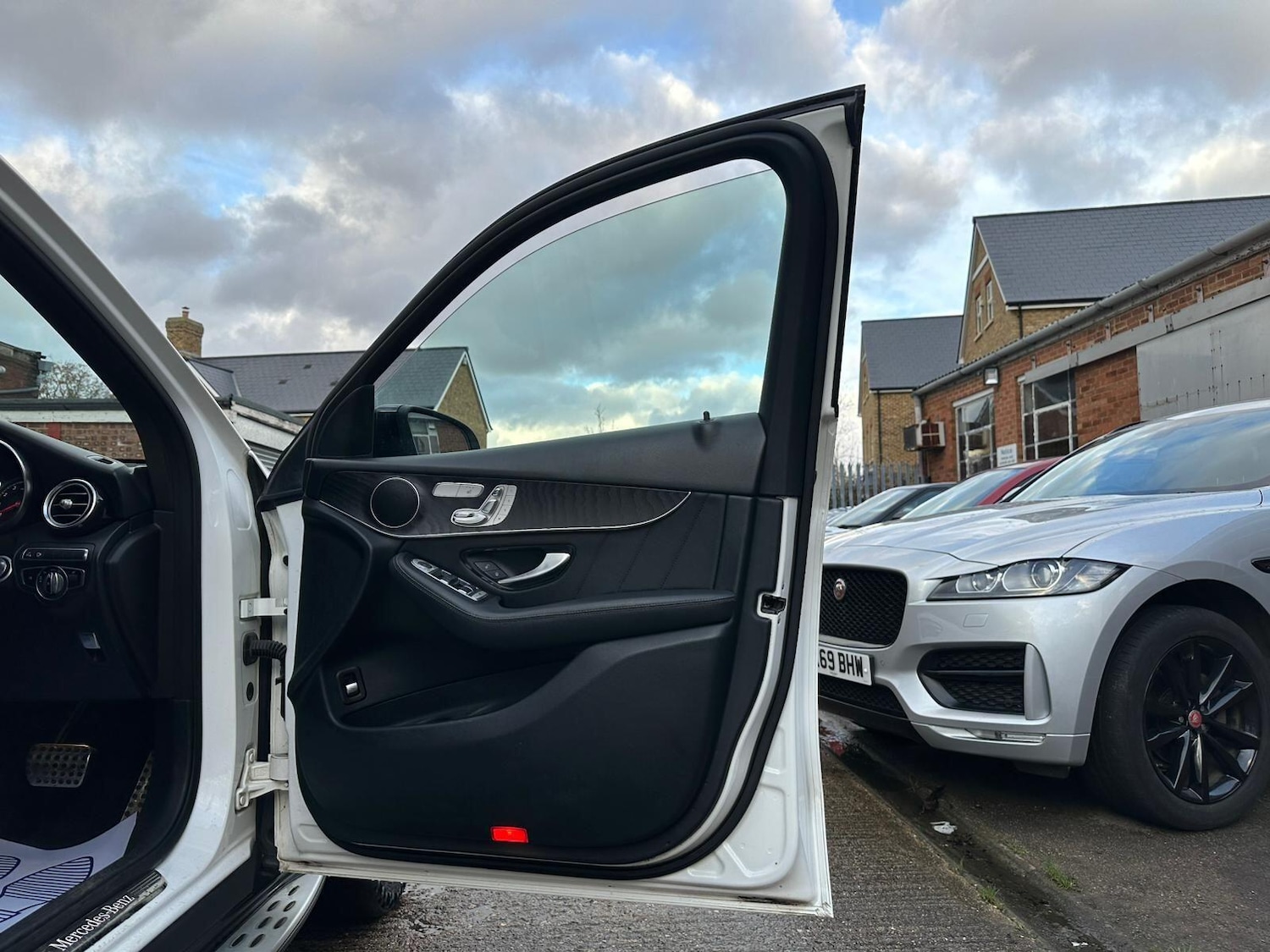 Used Mercedes-Benz GLC for sale - 77306011: Photo 45